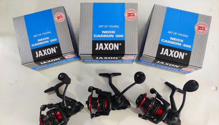 Jaxon Neox Carbon spinning reels with their boxes